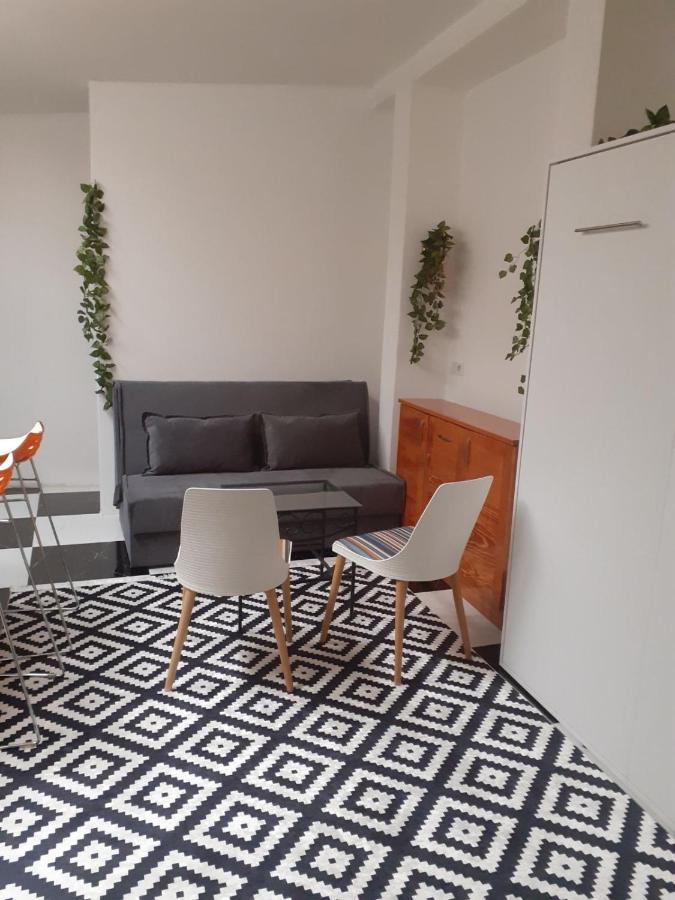 Apartmani Zaara SJJ Eksteriør bilde
