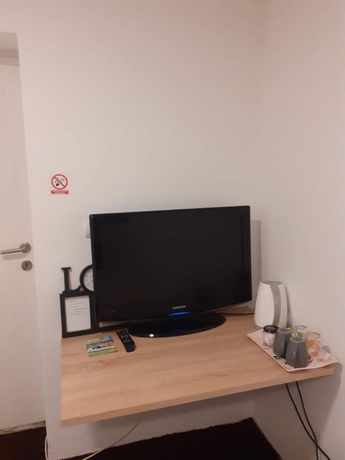 Apartmani Zaara SJJ Eksteriør bilde