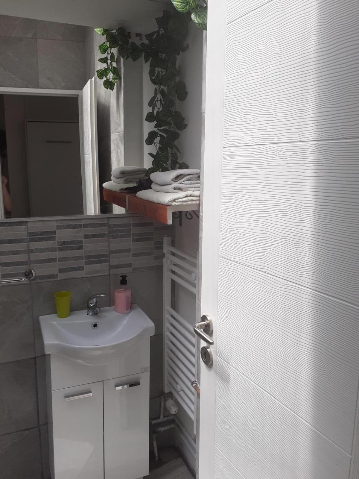 Apartmani Zaara SJJ Eksteriør bilde